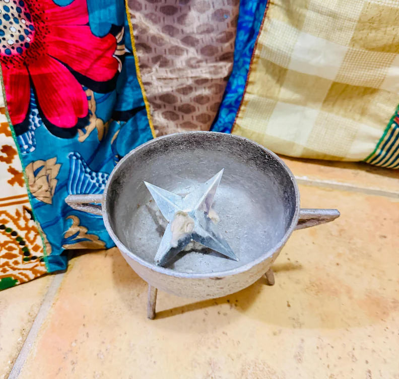 Haitian Zetwal lamp ( Star )